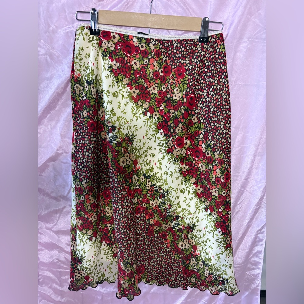 Jonathan Martin Red and Green Floral Midi Skirt